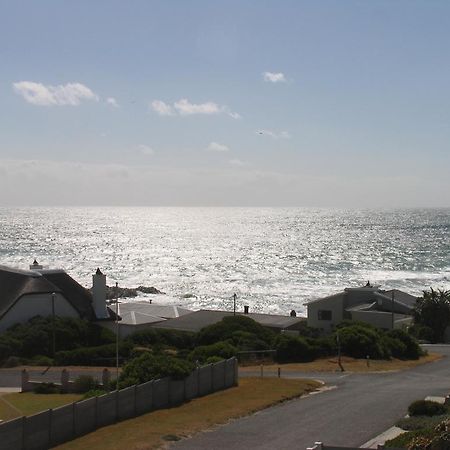The Whale Cove Gansbaai Exterior photo