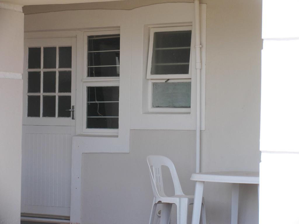 The Whale Cove Gansbaai Room photo
