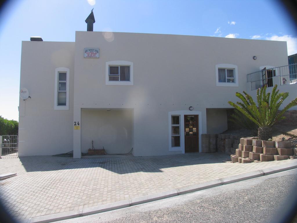 The Whale Cove Gansbaai Room photo