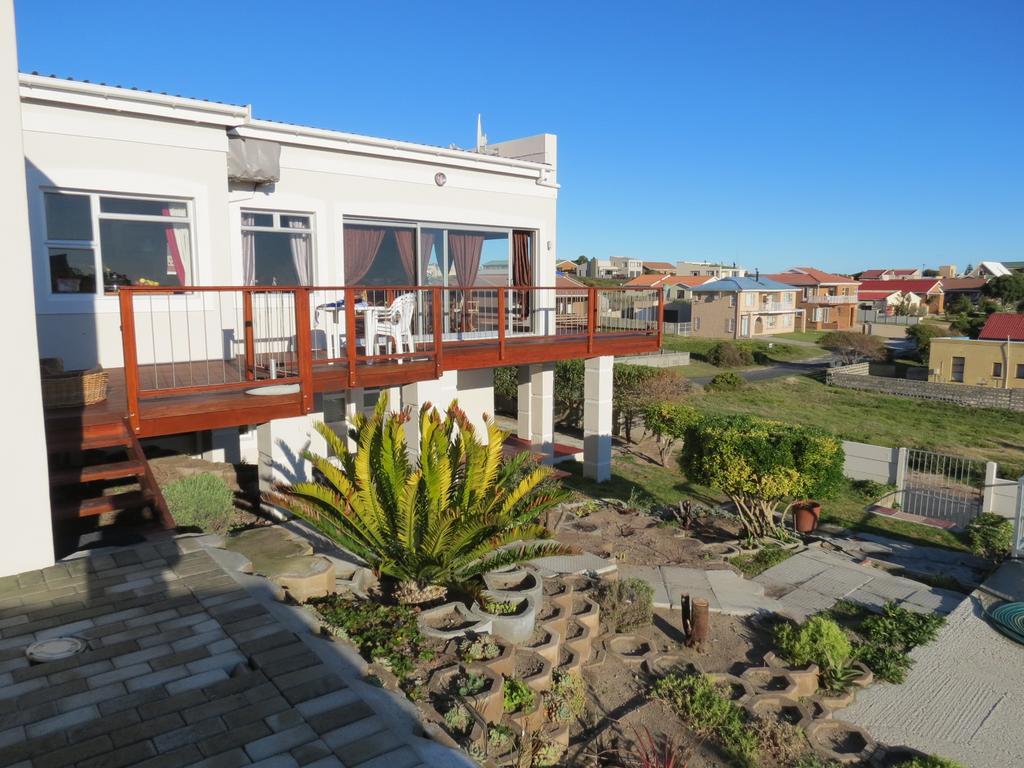 The Whale Cove Gansbaai Exterior photo