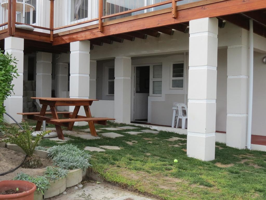 The Whale Cove Gansbaai Room photo